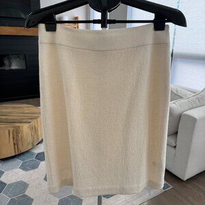 Banana Republic Boucle Landy Pencil Skirt Lined, Ivory, zip side